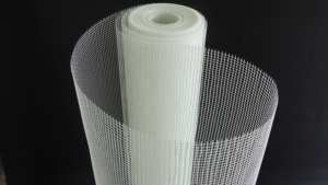 شبكة ألياف زجاجية مقاومة للقلويات بلاتينية بيضاء 110 جرام 5×5 قابلة للتخصيص 1*50 متر عالية الجودة مقاومة للتشقق لطلاء الجدران EIFS - Product Image 3