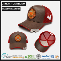 Gorra Trucker con Logotipo Bordado Personalizado OEM, Gorra de Béisbol de 5 Paneles de Cuero PU y Malla, con Abrebotellas Incorporado, Regalo Promocional Publicitario