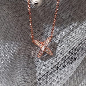 Collana con Ciondolo a Forma di Lettera X per Donne, Stile Europeo e Americano, Catena per Clavicola in Stile Forestale - Product Image 5