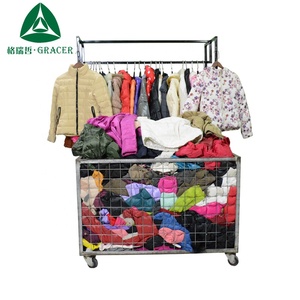 Abbigliamento di seconda mano di marca britannica per uomo e donna abbigliamento invernale Casual ordine minimo 45kg - Product Image 2