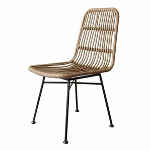 Chaises en rotin empilables légères et confortables pour l'extérieur, vente en gros européenne et américaine, pour hôtels, restaurants, cafés - Product Image 3