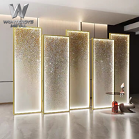 Paravent de séparation en verre et acier inoxydable découpé au laser, moderne et luxueux, sur mesure, pour hall d'hôtel, espaces de bureau, mariages, anniversaires