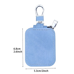 Funda de mezclilla vintage para AirPods con cremallera, estuche de cuero PU a prueba de golpes con mosquetón para todos los modelos - Product Image 3