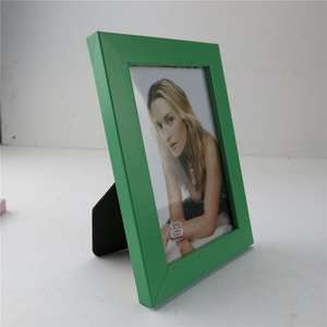 Khung Hình Nhựa Đầy Màu Sắc 4X6 5X7 6X8 8X10 Tùy Chỉnh Thiết Kế Hình Dạng Jigsaw Puzzle Frames - Product Image 2