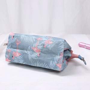 Grande trousse de maquillage de voyage imperméable en feutre, avec poche intérieure zippée, logo personnalisé, pliable, en toile et maille transparente, organiseur de kits - Product Image 3