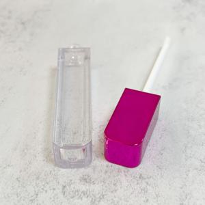 Récipient de brillant à lèvres vide de marque privée en gros 4.5ml Tubes de brillant à lèvres uniques - Product Image 5