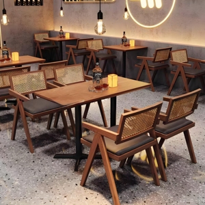 Set di Mobili in Legno per Ristoranti e Bar, Inclusi Tavoli e <span class=keywords><strong>Sedie</strong></span> per Hotel, Salotti, Caffetterie, KTV, Sale <span class=keywords><strong>da</strong></span> Pranzo Musicali e Taverne - Product Image 1