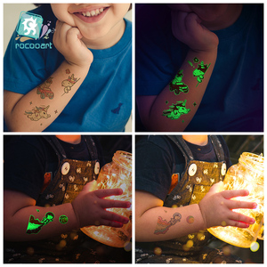 Autoadesivo del tatuaggio luminoso braccio per bambini viso incandescente tatuaggio bambini Body Art tatuaggio <span class=keywords><strong>unicorno</strong></span> cartone animato - Product Image 3