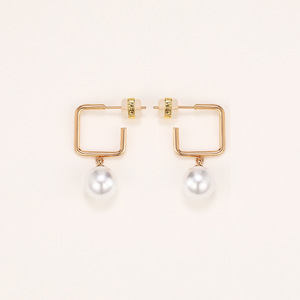Orecchini a Perno Geometrici con Perle, Orecchini Pendenti Lunghi Minimalisti, Gioielli Eleganti da Donna - Product Image 6