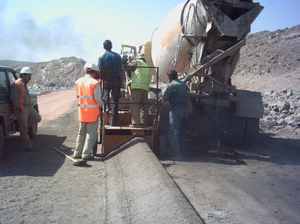 Màng địa kỹ thuật PVC chống rò rỉ, chống thấm hiện đại dùng cho bãi chôn lấp, bể tự hoại, đập, hồ, ao nuôi cá - Product Image 3