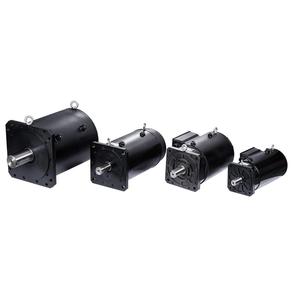 Machine à coudre à moteur refroidi à l'huile et à l'eau Synmot 70kW 90kW avec certification CE, fabriquée en Chine - Product Image 4