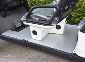 รถกอล์ฟไฟฟ้าใหม่ 4 ที่นั่ง พร้อมแบตเตอรี่ลิเธียม มอเตอร์ 5 กิโลวัตต์ รับน้ำหนักได้ 300 กิโลกรัม ระยะทางวิ่ง 54 หลุม - Product Image 4