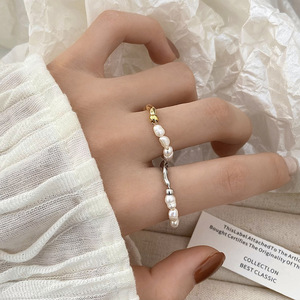 Nouvelle Bague Élégante et Délicate 2026 avec Petites Perles d'Eau Douce Superposées, Cordon Élastique et Perles Irrégulières – Bijoux Tendance pour Femme - Product Image 2