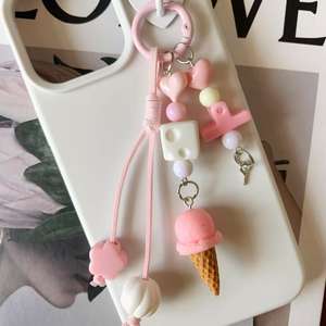 2025 lindo y dulce llavero de helado chica corazón colorido con cuentas amor colgante bolsa colgante creativo pequeño regalo listo para enviar - Product Image 3