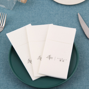 <span class=keywords><strong>Serviettes</strong></span> de table jetables en papier Airlaid blanc 1 pli, faites à la main, de luxe, personnalisées, écologiques, <span class=keywords><strong>pré</strong></span>-<span class=keywords><strong>pliées</strong></span>, pour mariage, 50/paquet - Product Image 1