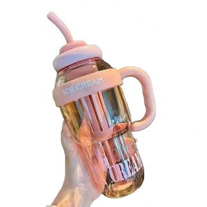 Bouteille à paille K247 grande capacité 1400 ml en plastique PP, anti-fuite, mignonne et portable, pour enfants, compatible lave-vaisselle et eau bouillante - Product Image 1