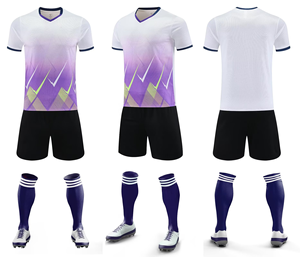 Maglia da Calcio CW di Alta Qualità Ispirata ai Numeri Famosi 2026 in Tessuto Jacquard per Tifosi - Product Image 4