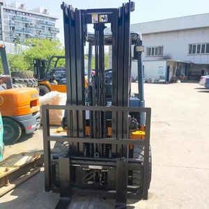 Carretilla elevadora diésel usada de 5 toneladas en buenas condiciones, transpaleta con motor diésel, excelentes herramientas de elevación a la venta - Product Image 4