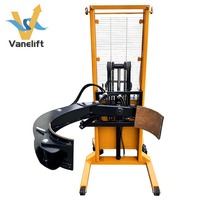 Lève-fût semi-électrique d'usine chinoise 300 400 500 kg, élévateur rotatif pour la manutention de fûts, inclinateur de bobines avec pince à rouleaux