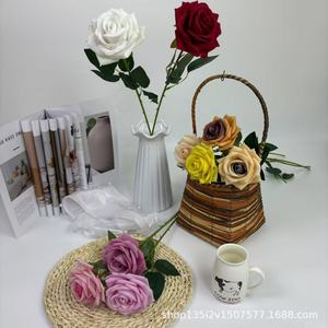 Flores Artificiales Qiye, Rosa de Terciopelo Grande, Decoración para Bodas y Hogar, Estilo Moderno y Romántico - Product Image 3
