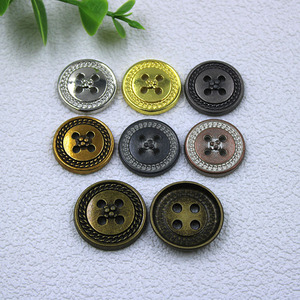 <span class=keywords><strong>Custom</strong></span> Logo Rond Zink Legering Metaal Vier Gaten Knop Vintage Hand Naaien Gat Knop Voor Jas Shirt Kleding Accessoires - Product Image 2