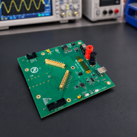 Carte de test 4x112 Gbit/s 400G QSFP112 avec connecteur RF 1x8 pour la validation de modules et l'approvisionnement en gros, avec correspondance de signal différentiel
