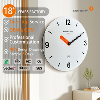 Jam dinding kustom bulat modis MDF Modern Jam dekorasi rumah hadiah pernikahan Natal untuk ruang tamu