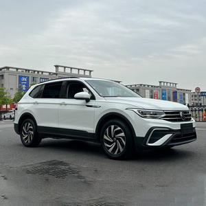 Volkswagen <span class=keywords><strong>Tiguan</strong></span> L 2024 2.0T Medium Suv Voitures d'occasion à essence VW 5 places Large espace haute vitesse SUV automatique bon marché - Product Image 3