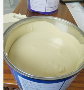Prix de gros usine Mastic gris en fibres de polyester <span class=keywords><strong>pour</strong></span> carrosserie automobile - Product Image 6