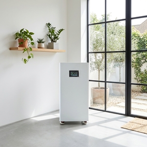 Grande Batterie Solaire 51.2V 30KWh pour Système de Stockage d'Énergie 15KWh LiFePO4 Lithium Portable 12V EUROSTON pour Usage Domestique - Product Image 3