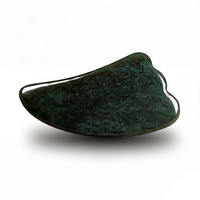Outil de massage facial en jade néphrite vert foncé à surface lisse, outil de grattage Gua Sha à bords lisses pour le drainage lymphatique, utilisation sur tout le corps