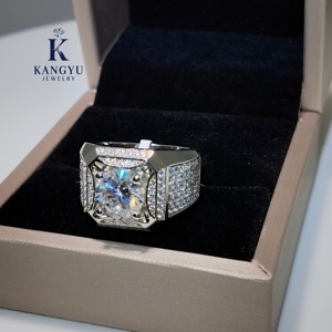 Moissanite 보석 925 스털링 실버 힙합 스타일 Moissanite 반지-아이스 아웃 큰 1ctt/3ctt 남성용 문 스톤 - Product Image 3