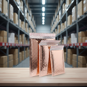 Bolsa de Correo de Burbujas de Polietileno Resistente, Ecológica, Impermeable y Segura con Acabado Metálico de Color Personalizado para Embalaje Logístico - Product Image 1