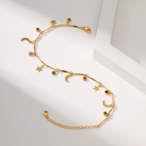 Bracelet de cheville en plaqué or 18 carats avec breloque soleil pour femme Bracelet de cheville en laiton avec chaîne de pied étoile et lune en or - Product Image 4