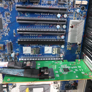 Excellent rapport qualité-prix : Serveur GPU Barebone V100 SXM2 4 cartes pour Station de Travail Deep Learning et Modèles IA de Grande Taille - En Stock - Product Image 4