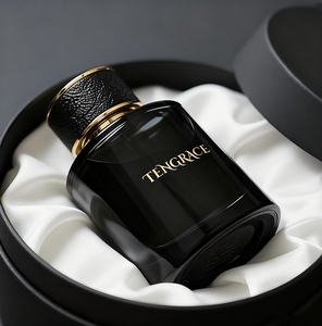 Flacone di Profumo in Vetro Nero di Lusso Vuoto con Logo Personalizzato, 30ml 50ml 100ml, con Erogatore Spray e Confezione - Product Image 5