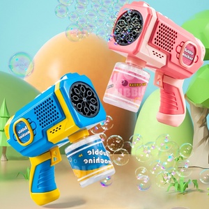 Juguete de burbujas de 8 agujeros, lámpara de niña, máquina automática de burbujas, pistola de burbujas que sopla - Product Image 3