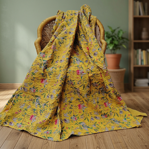<b>Indian</b> Vintage Silk Saree Patchwork Kantha <b>Quilt</b> Handmade Throw Reversible Blanket Bedspread Patchwork Bedding Kantha <b>Quilt</b> - Product Image 2