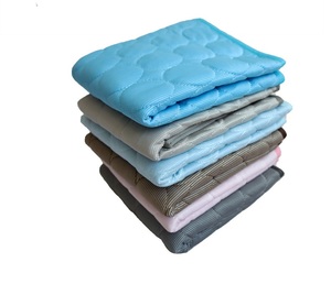 Hund kalte Matte, Katze selbst kühlendes Pad, wasch bar für Zwinger, Kisten und Betten, halten Haustier kühl im Sommer - Product Image 2