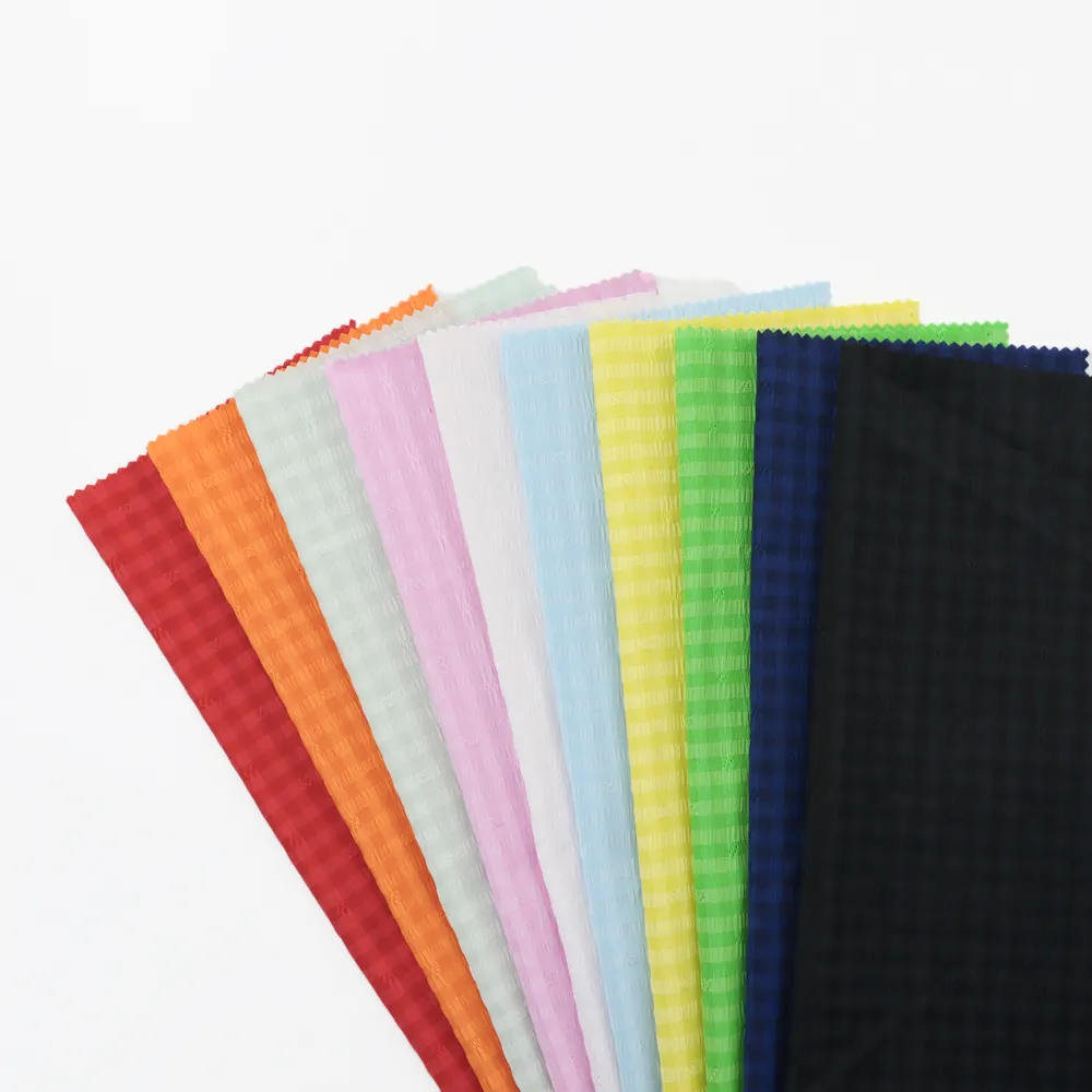 Tissu teint en fil textile à la maison pour manteau Design pas cher prix tissu de chemise à carreaux personnalisé 80% polyester 18% rayonne 2% tissu spandex