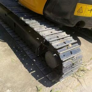 รถขุดขนาดเล็ก Komatsu PC35 มือสอง สภาพ 90% น้ำหนัก 3 ตัน นำเข้าจากญี่ปุ่น พร้อมปั๊ม KYB รับประกัน 1 ปี - Product Image 6
