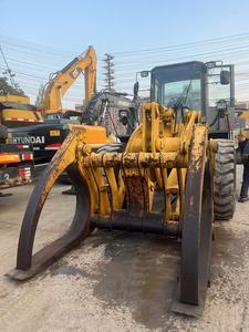 Chargeuse sur pneus TCM L27 d'occasion, chargeuse frontale, capacité nominale de 8 tonnes, fabrication japonaise, pour la construction et la manutention de matériaux - Product Image 3