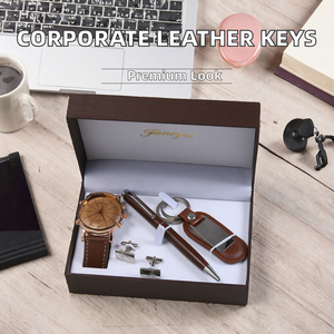 Set de Regalo de Cuero Clásico <span class=keywords><strong>para</strong></span> <span class=keywords><strong>Hombre</strong></span> al por Mayor, Nuevo y Creativo Set de Cuatro Piezas: Reloj, Bolígrafo, Llavero, con Logotipo Personalizado, Regalo <span class=keywords><strong>para</strong></span> Días Festivos - Product Image 2
