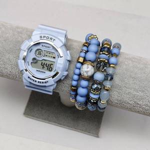 YuSa856 Set Orologio da Donna alla Moda in Lega con Gioielli <span class=keywords><strong>e</strong></span> Bracciale da 20mm, Movimento al Quarzo, Stile Lussuoso, Resistenza all'Acqua 3BAR 2024 - Product Image 5
