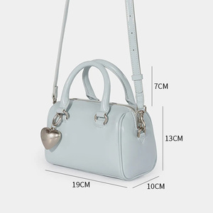 2025 corée élégant filles sacs à bandoulière haut de gamme en cuir Pu populaire femmes sacs de maquillage à la mode mignon bandoulière <span class=keywords><strong>sac</strong></span> à bandoulière - Product Image 4