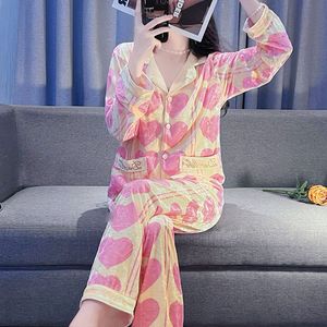 Automne et <span class=keywords><strong>hiver</strong></span> or velours pyjamas femmes imprimé rayé lettres lumière luxe haut de gamme pyjamas costume ensembles de vêtements de nuit - Product Image 3