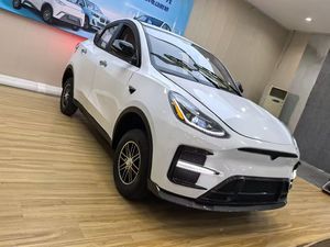 Auto Eléctrico de 4 Ruedas con Volante a la Derecha de Alta Calidad y Bajo <span class=keywords><strong>Precio</strong></span>, Modelo T5, Perfecto para Viajes Cortos, Vehículo de Nueva Energía, Gran Venta - Product Image 2