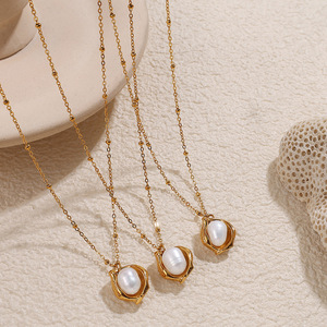 Collar de Perlas de Agua Dulce con Baño de Oro de 18k, Cadena para Clavícula, Colgante Minimalista para Uso Diario, Grado AA, Engaste en Bisel - Product Image 1