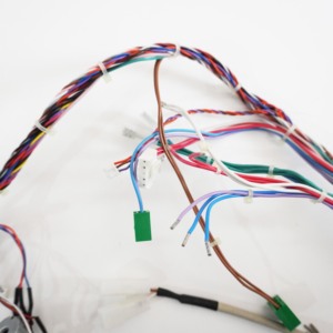 Maßgefertigte Kabelkonfektion mit Steckverbinder für Elektrofahrräder und Motorräder - Product Image 2