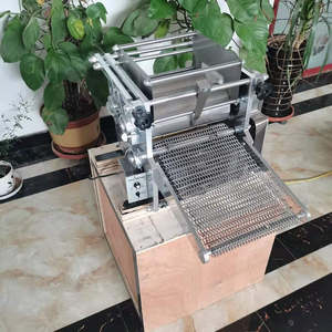Máquina Industrial Multifuncional para Hacer Tortillas de Maíz Triangulares, Motor de Acero Inoxidable 304, Capacidad de 30 Piezas/Min, 1 Año de Garantía - Product Image 3